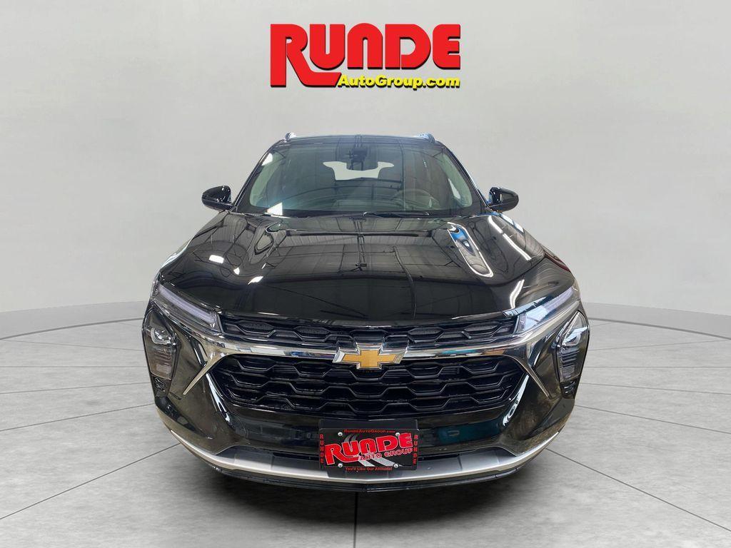 new 2025 Chevrolet Trax car, priced at $24,985