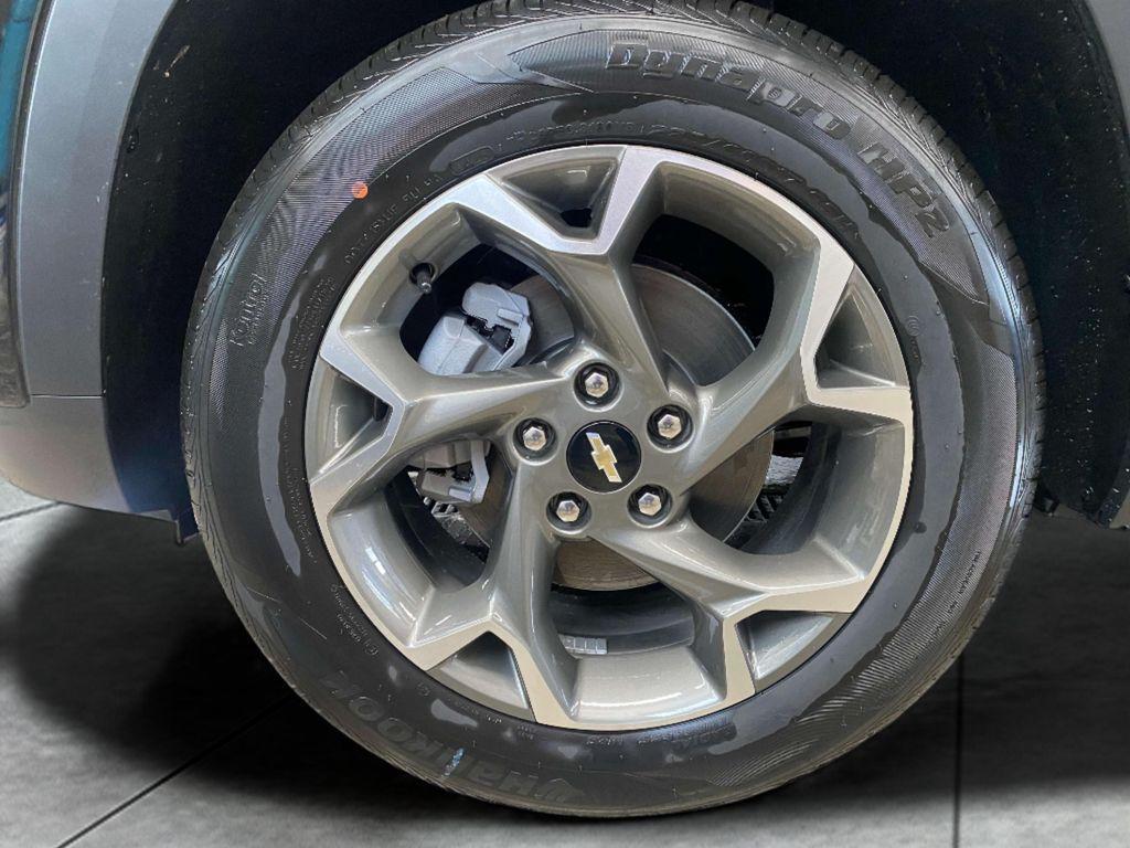 new 2025 Chevrolet Trax car, priced at $24,985