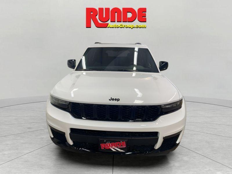 new 2025 Jeep Grand Cherokee L car, priced at $54,240