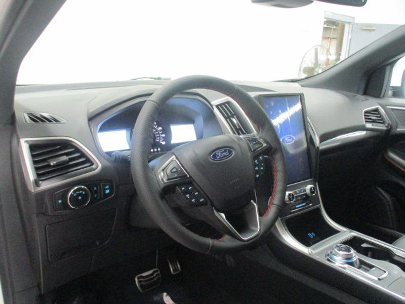 new 2024 Ford Edge car, priced at $46,560