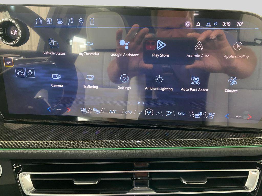 new 2026 Chevrolet Traverse car, priced at $60,415