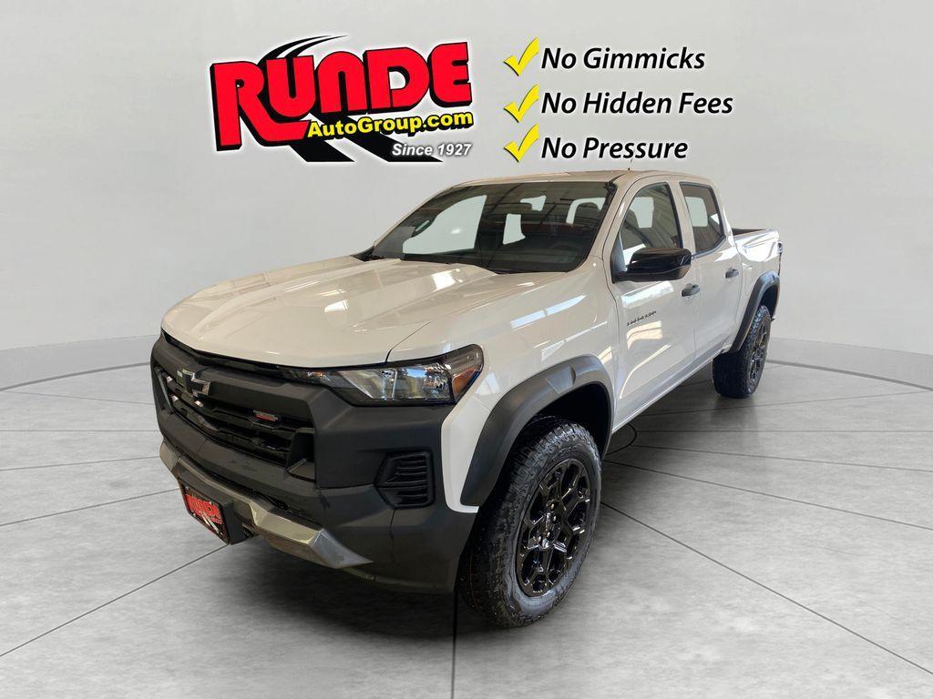 new 2026 Chevrolet Colorado car, priced at $45,660