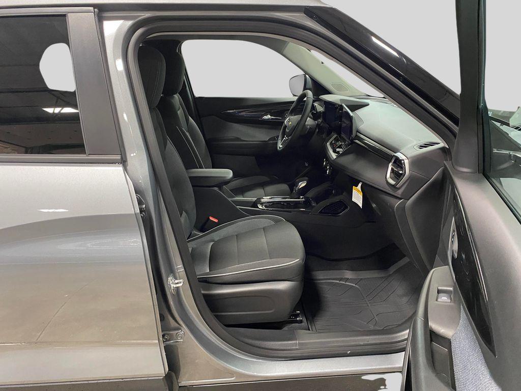 new 2026 Chevrolet TrailBlazer car, priced at $30,945