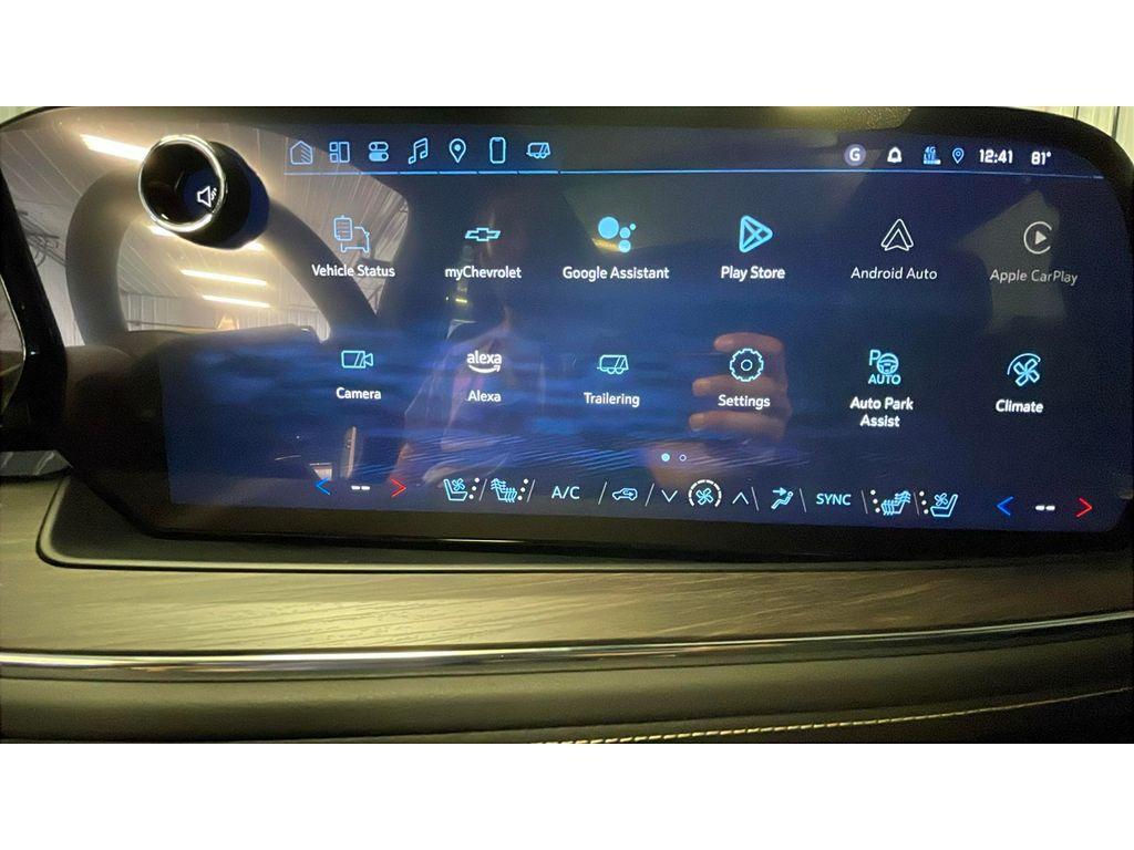 new 2025 Chevrolet Suburban car, priced at $86,900