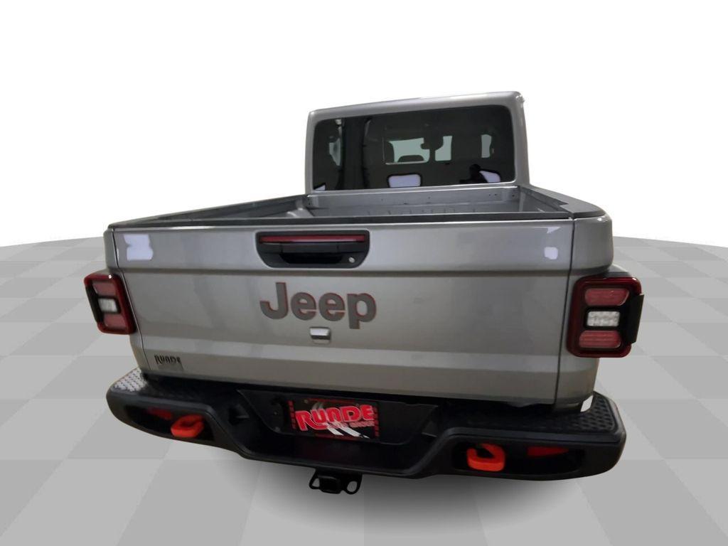 used 2021 Jeep Gladiator car, priced at $34,791