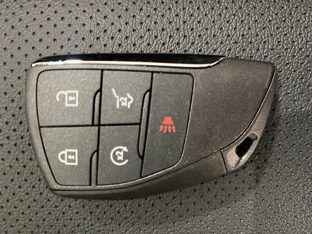 new 2026 Chevrolet Traverse car, priced at $53,210