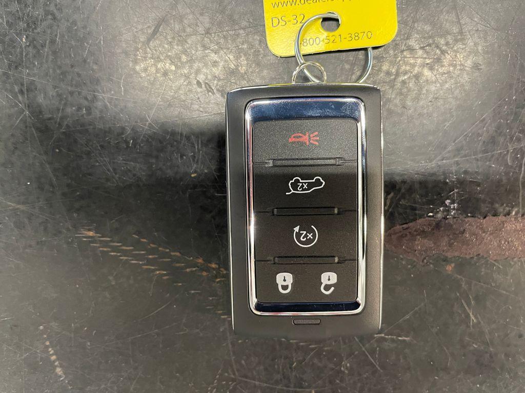 new 2025 Jeep Grand Cherokee car, priced at $50,224