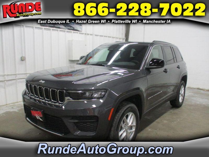 new 2024 Jeep Grand Cherokee car, priced at $44,970