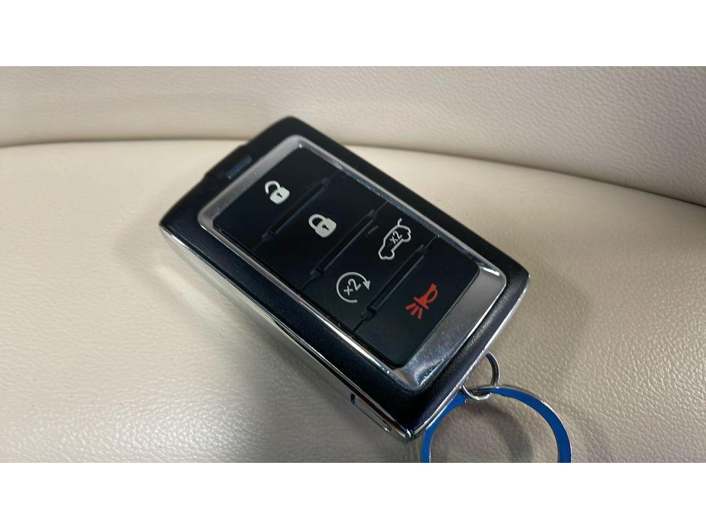 used 2022 Jeep Grand Cherokee car, priced at $32,770