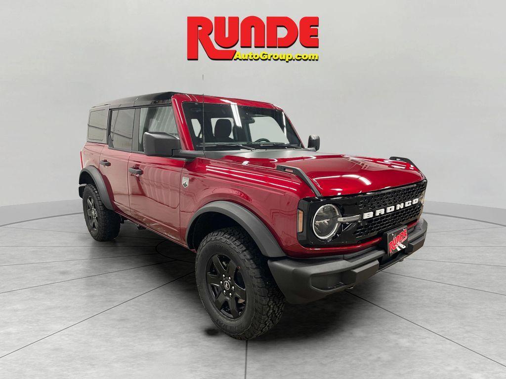 new 2025 Ford Bronco car, priced at $48,155