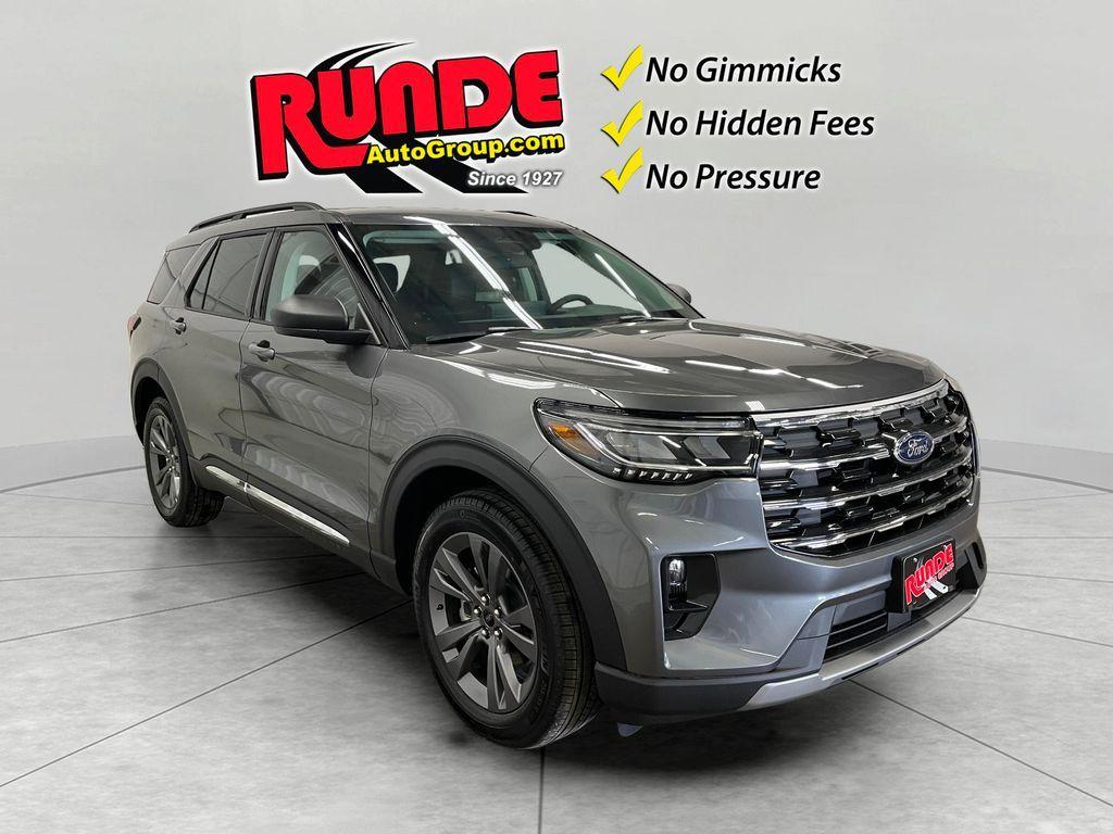 new 2025 Ford Explorer car, priced at $46,951