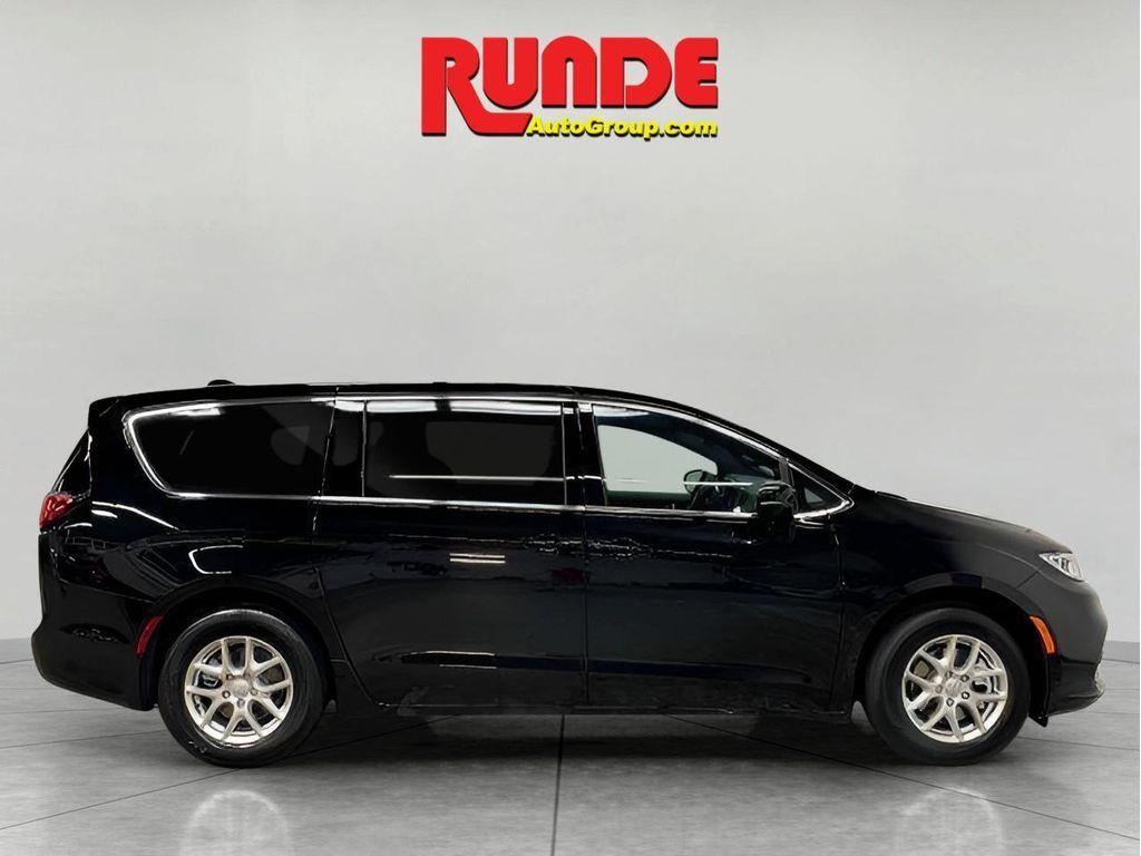 new 2026 Chrysler Pacifica car, priced at $45,155