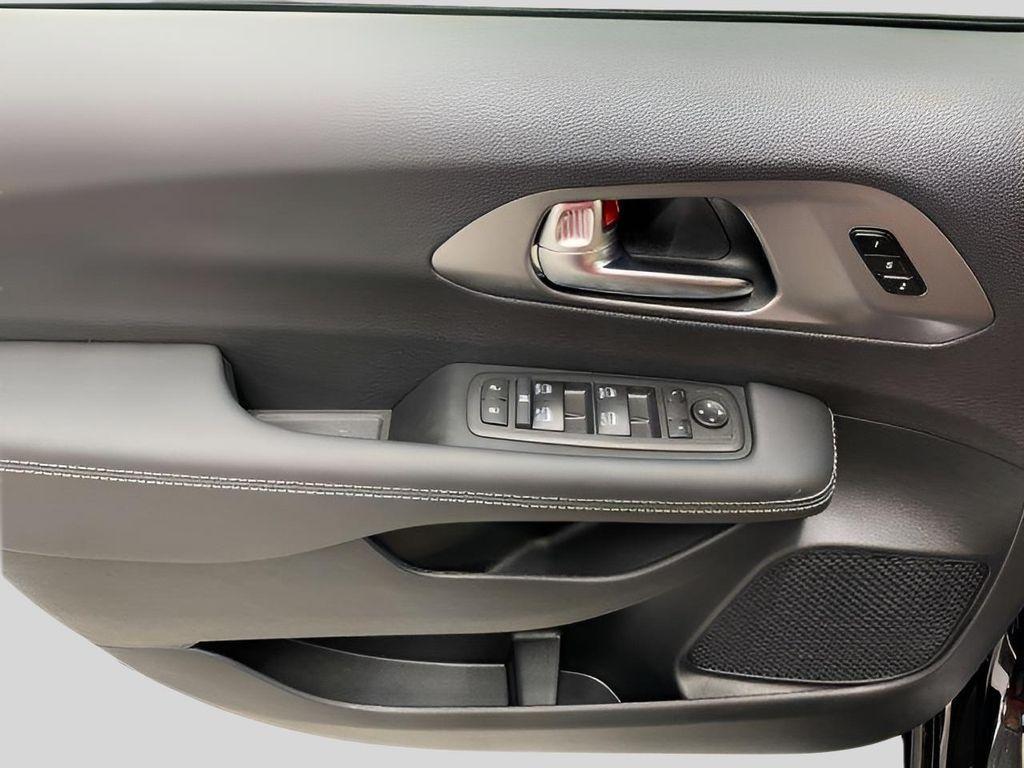 new 2026 Chrysler Pacifica car, priced at $45,155