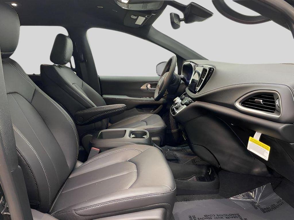 new 2026 Chrysler Pacifica car, priced at $45,155