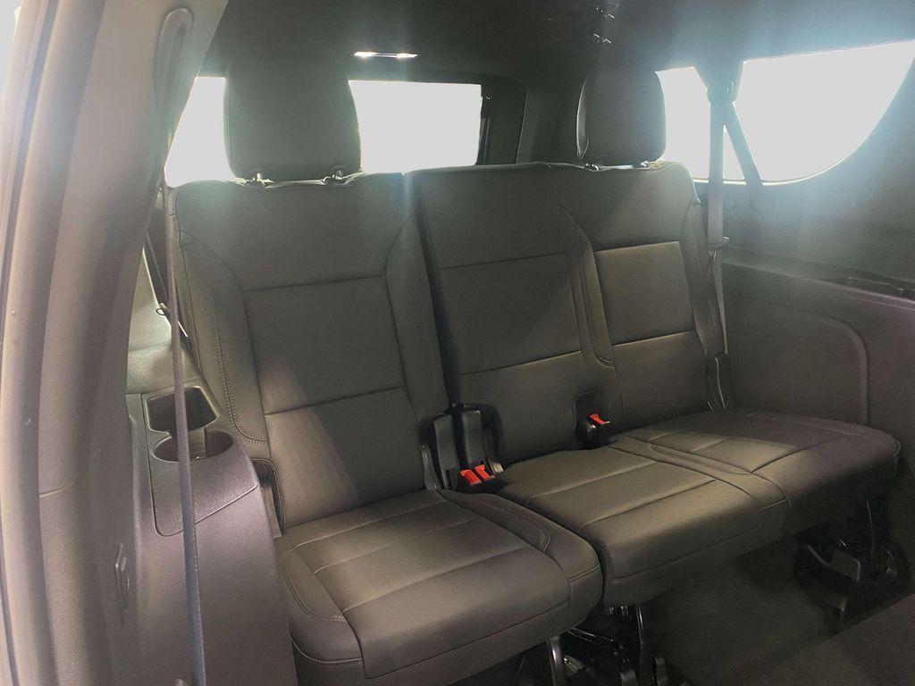 new 2025 Chevrolet Suburban car, priced at $75,749