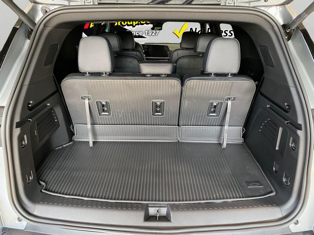 new 2026 Chevrolet Traverse car, priced at $46,845