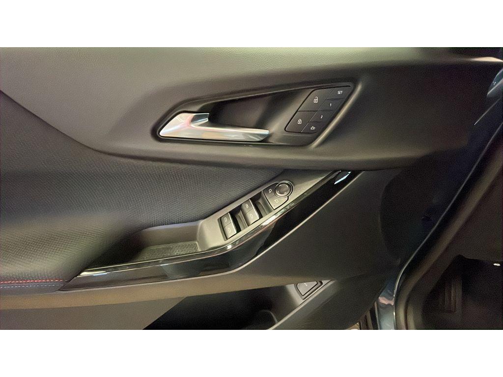 new 2026 Chevrolet Equinox car, priced at $39,842