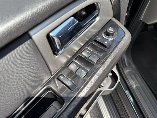 used 2014 Ford Expedition car, priced at $13,900