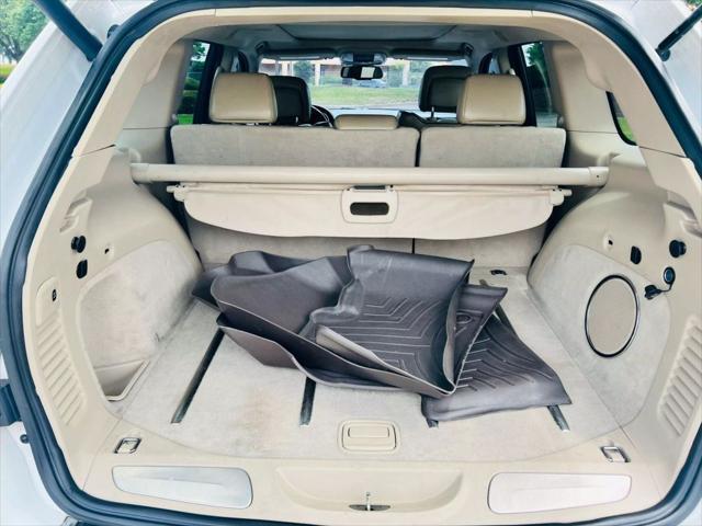 used 2016 Jeep Grand Cherokee car, priced at $14,990