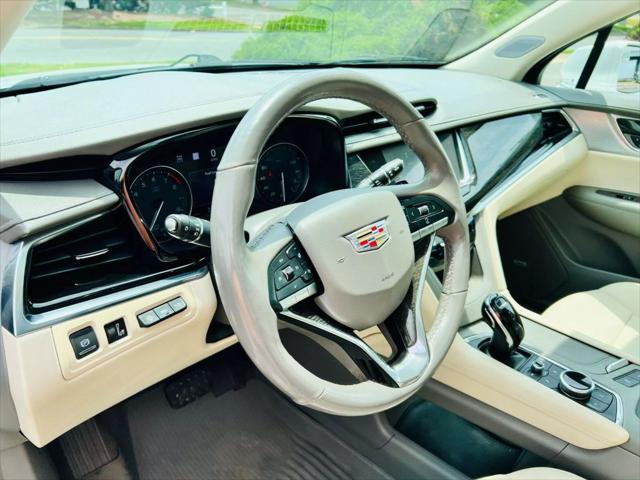 used 2020 Cadillac XT6 car, priced at $29,645