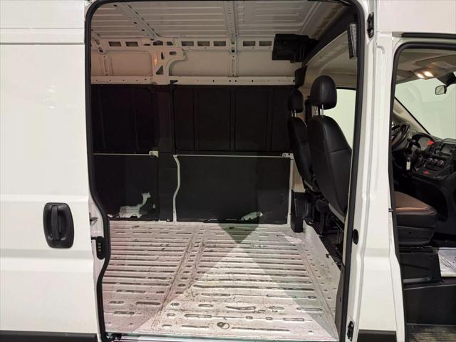 used 2021 Ram ProMaster 2500 car, priced at $22,500