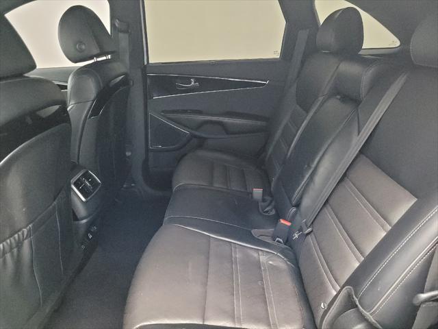 used 2019 Kia Sorento car, priced at $21,395