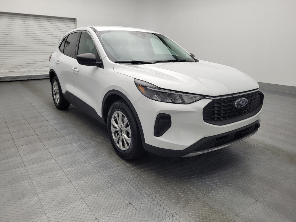 used 2024 Ford Escape car, priced at $19,995