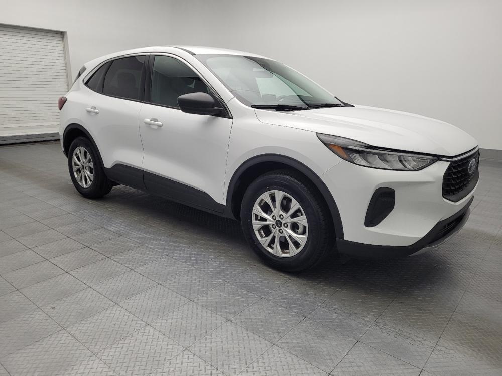 used 2024 Ford Escape car, priced at $19,995