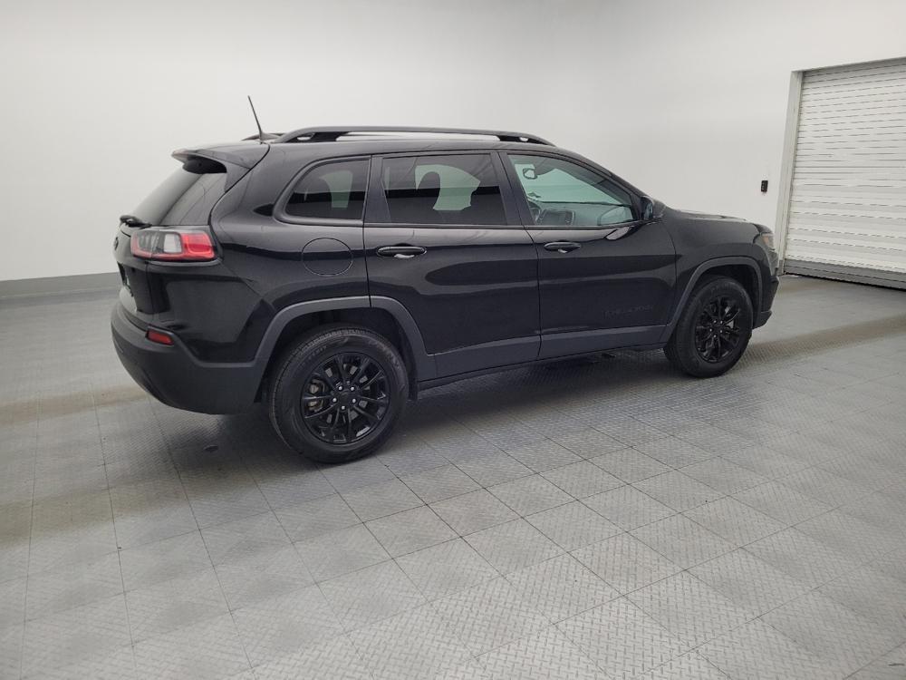 used 2023 Jeep Cherokee car, priced at $21,095