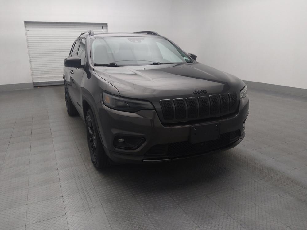used 2023 Jeep Cherokee car, priced at $21,895