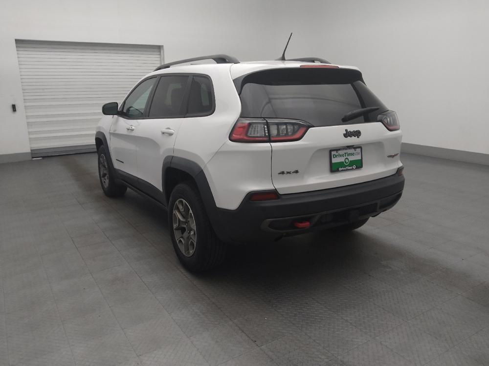used 2020 Jeep Cherokee car, priced at $22,095