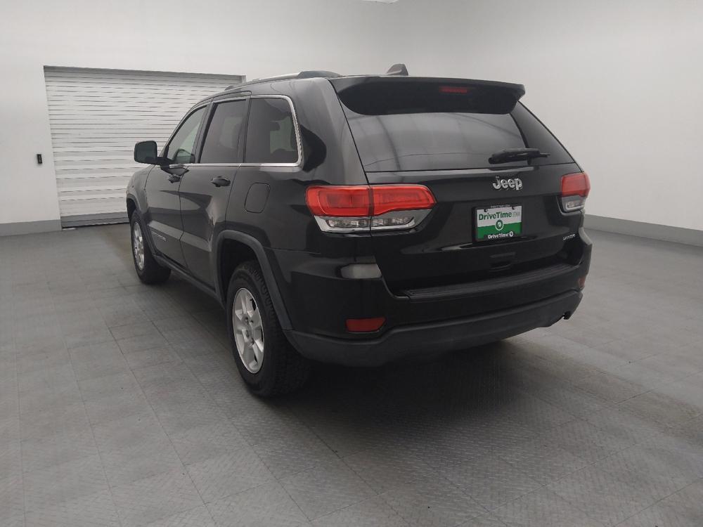 used 2016 Jeep Grand Cherokee car, priced at $15,895