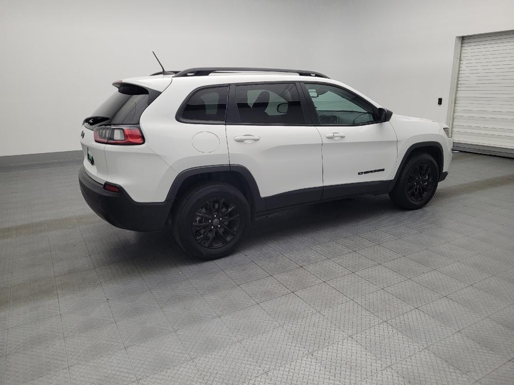 used 2023 Jeep Cherokee car, priced at $22,895