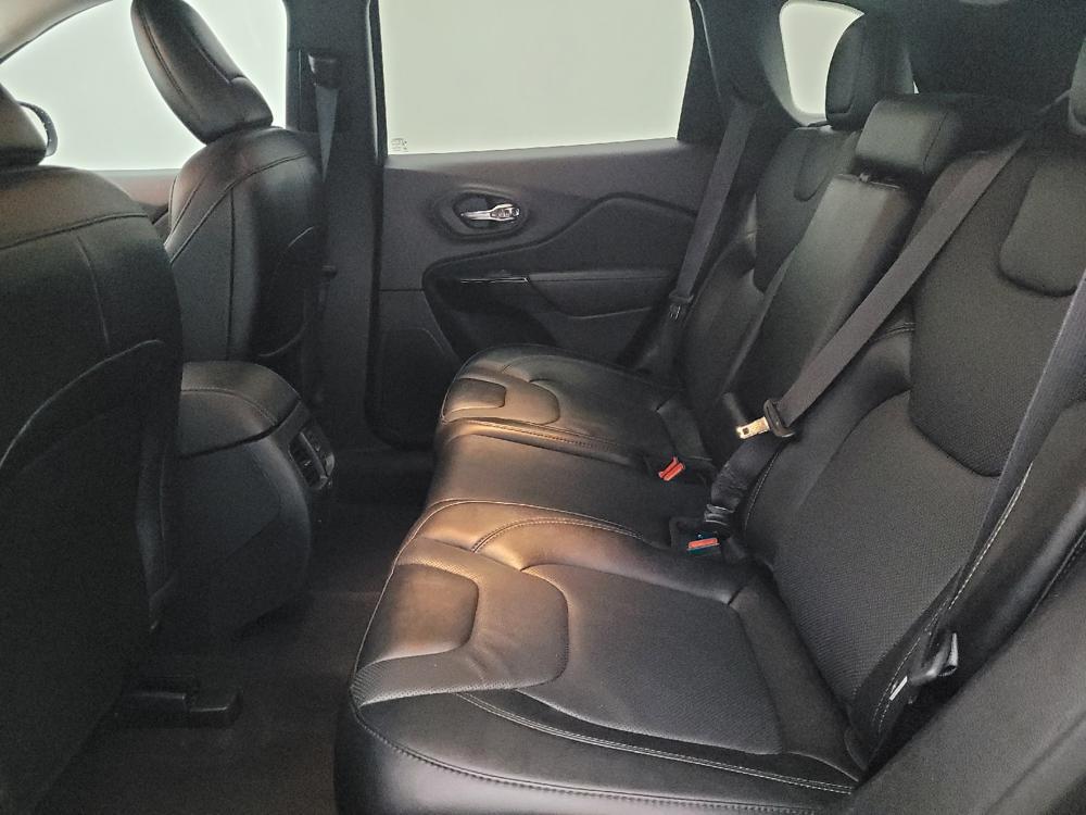 used 2023 Jeep Cherokee car, priced at $23,795