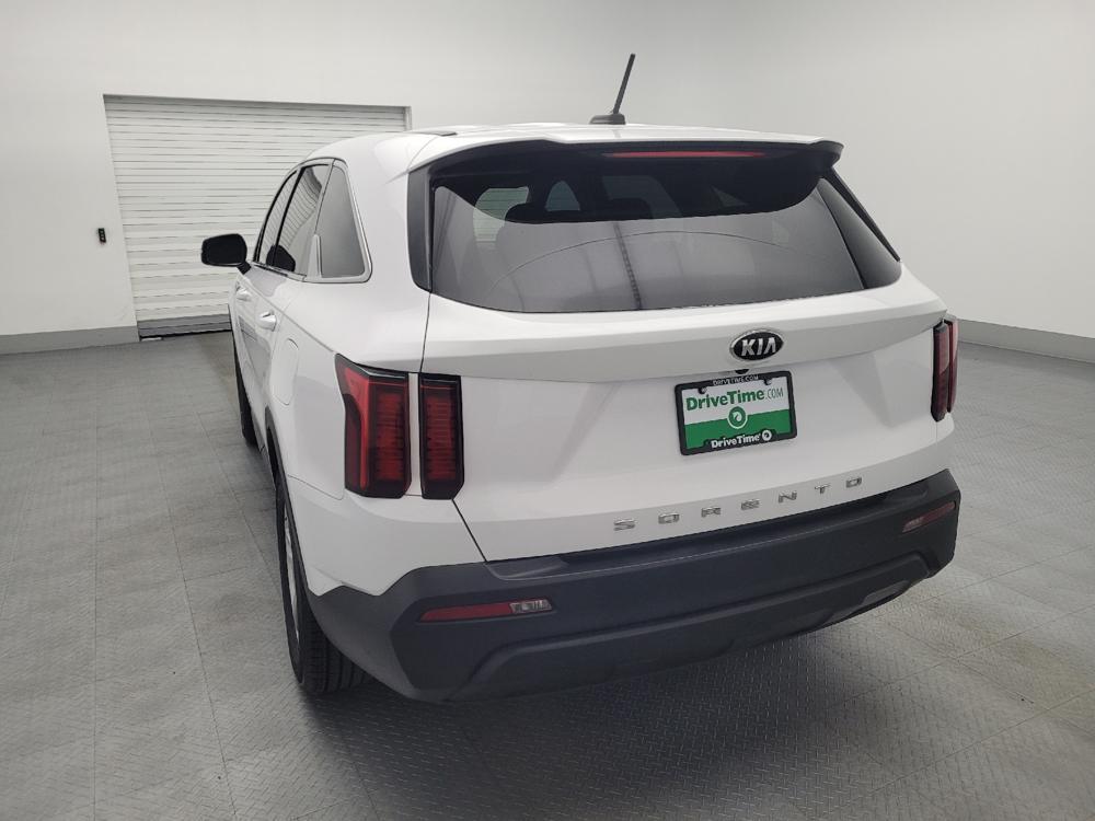 used 2021 Kia Sorento car, priced at $19,195