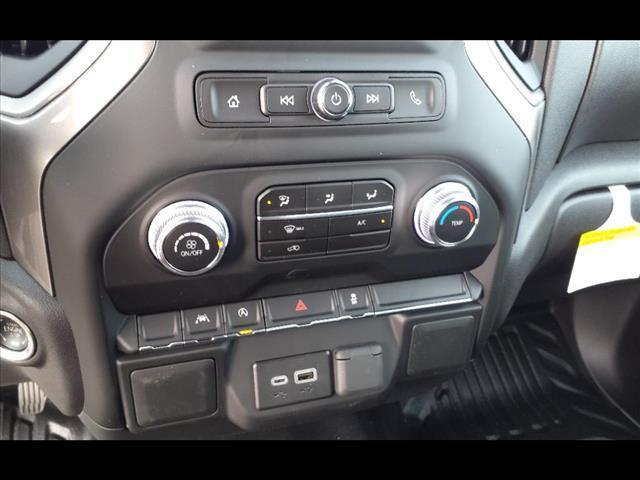new 2024 GMC Sierra 1500 car, priced at $43,840