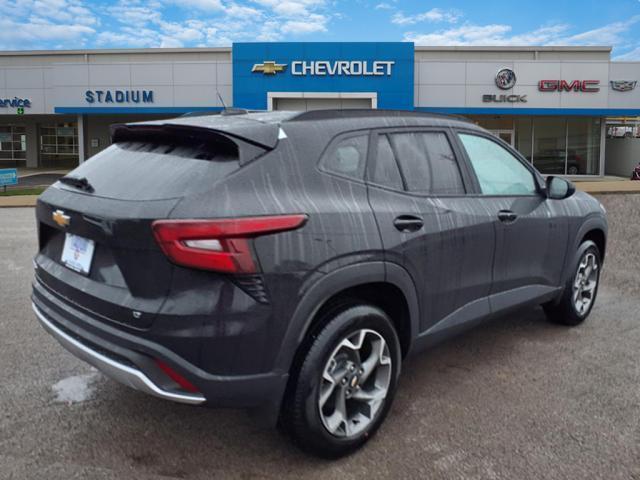 new 2025 Chevrolet Trax car, priced at $25,760