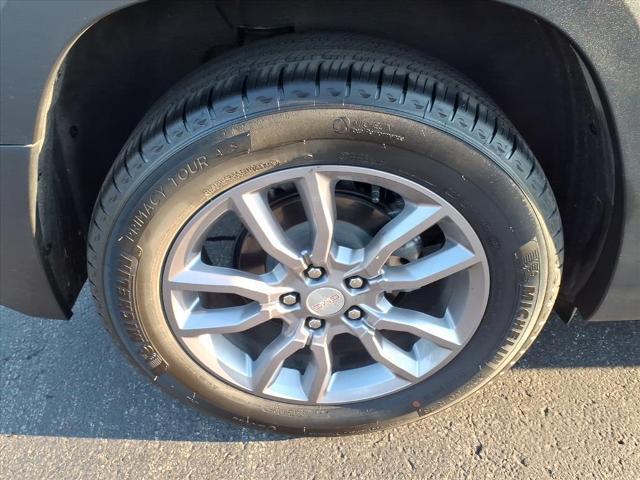 used 2023 GMC Terrain car, priced at $24,900