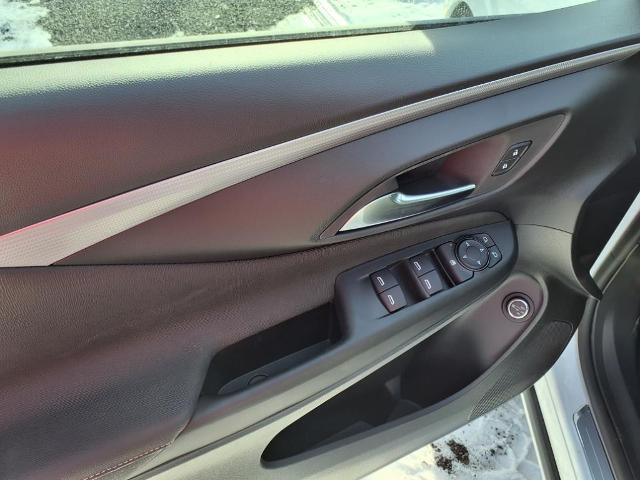 new 2025 Buick Envista car, priced at $30,545