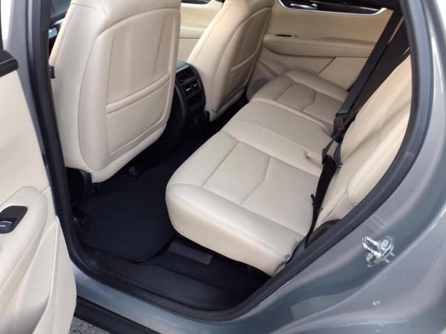 used 2018 Cadillac XT5 car, priced at $13,900