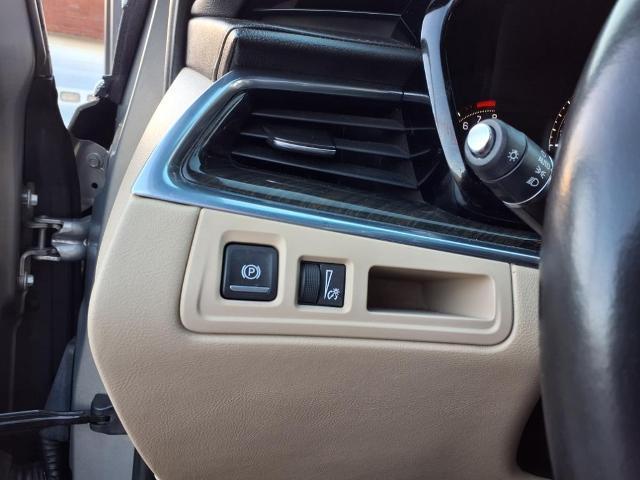 used 2018 Cadillac XT5 car, priced at $13,900