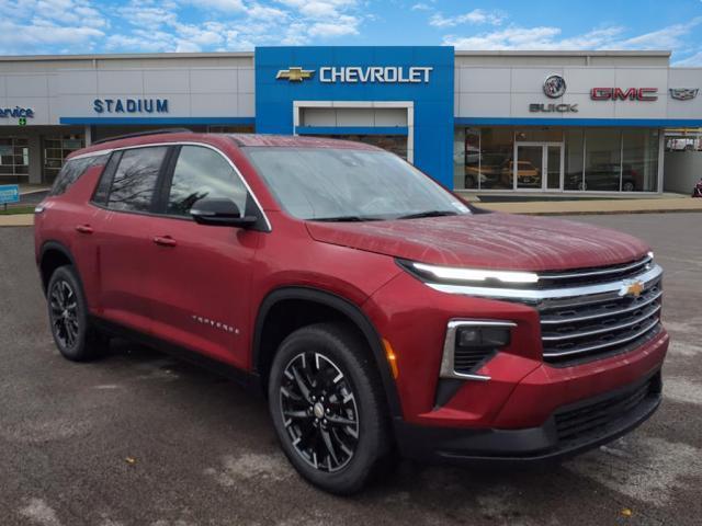 new 2025 Chevrolet Traverse car, priced at $45,240