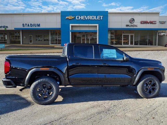 new 2025 GMC Canyon car, priced at $43,319