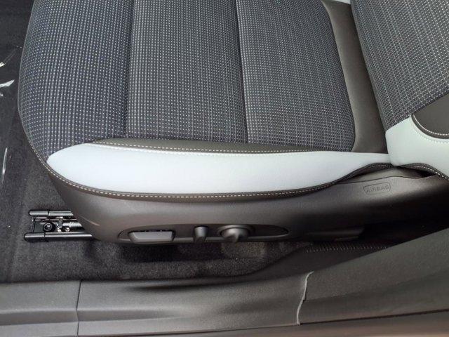 new 2025 Buick Envista car, priced at $26,585