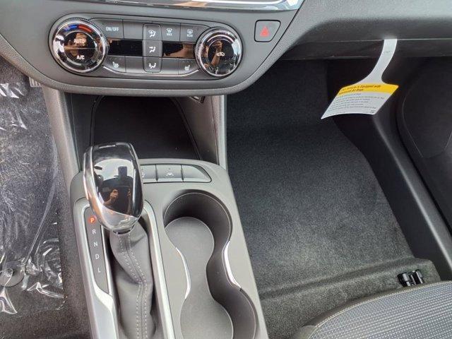 new 2025 Buick Envista car, priced at $26,585