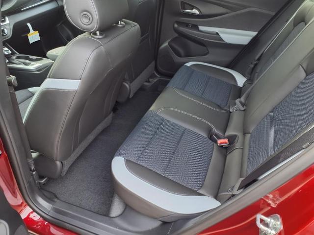 new 2025 Buick Envista car, priced at $26,585