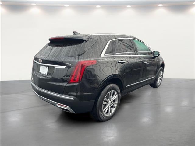 used 2022 Cadillac XT5 car, priced at $32,900