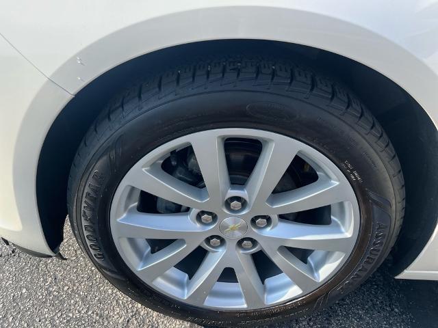 used 2013 Chevrolet Malibu car, priced at $10,900
