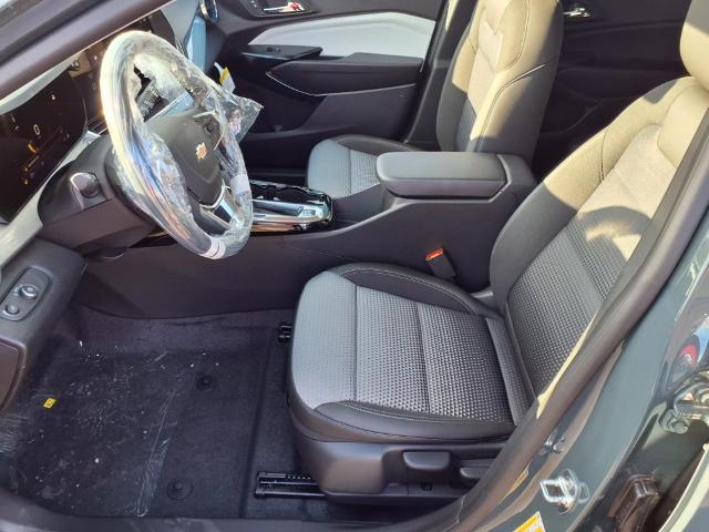 new 2025 Chevrolet Trax car, priced at $26,034