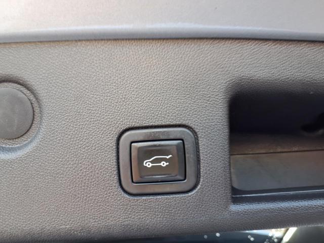 used 2022 Chevrolet Equinox car, priced at $17,900